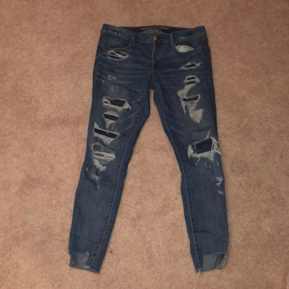 ⬛️ON HOLD⬛️ AEO Super Stretch Cut Jeggings